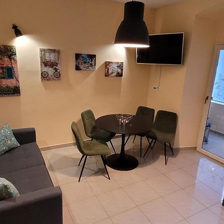 Amfiteatar Pula Apartment ภายนอก รูปภาพ