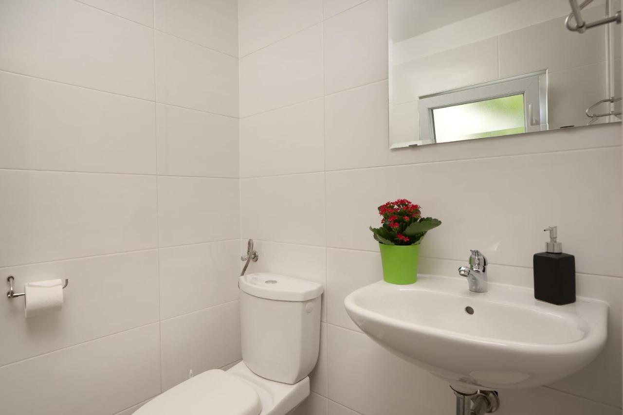 Amfiteatar Pula Apartment ภายนอก รูปภาพ